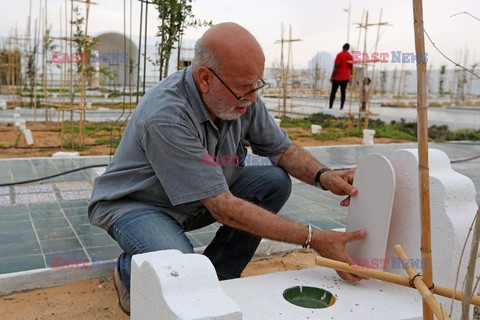 Cmentarz dla utopionych imigrantów w Tunezji