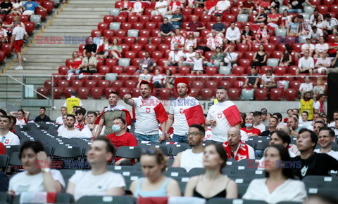 Euro 2020. Kibice oglądają mecz Polska-Hiszpania