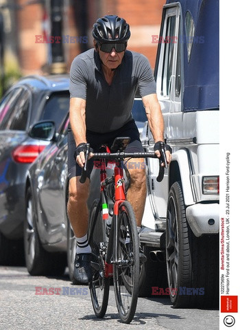 Harrison Ford na rowerze