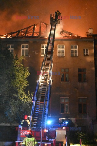 Pożar zabytkowych kamienic w Świdnicy
