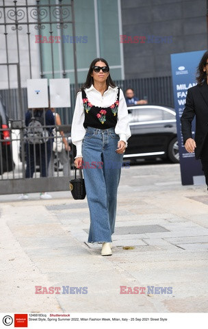 Street fashion na Tygodniu Mody w Mediolanie - lato 2022