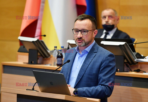 Sesja Sejmiku Województwa Małopolskiego ws. deklaracji anty LGBT