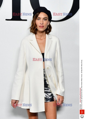 Goście na Tygodniu Mody w Paryżu - lato 2022