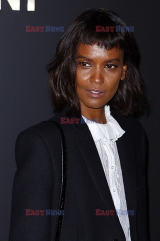 Goście na Tygodniu Mody w Paryżu - lato 2022