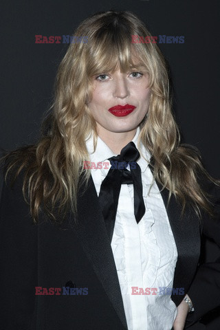 Goście na Tygodniu Mody w Paryżu - lato 2022