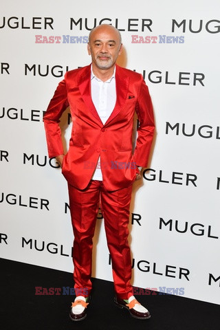 Goście na Tygodniu Mody w Paryżu - lato 2022