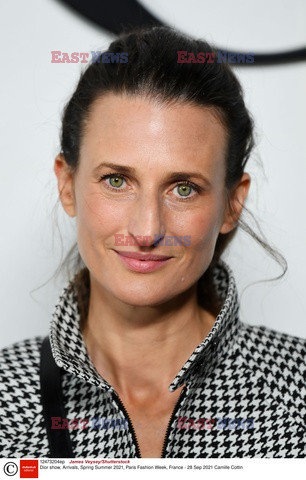 Goście na Tygodniu Mody w Paryżu - lato 2022