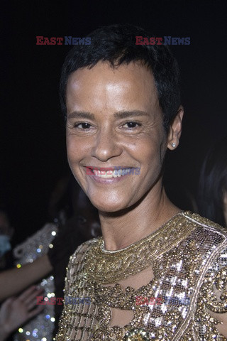 Goście na Tygodniu Mody w Paryżu - lato 2022