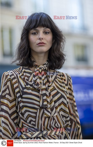 Goście na Tygodniu Mody w Paryżu - lato 2022