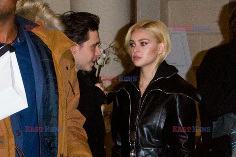 Goście na Tygodniu Mody w Paryżu - lato 2022