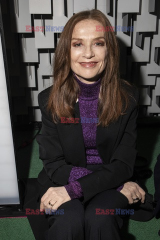 Goście na Tygodniu Mody w Paryżu - lato 2022