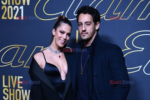 Goście na Tygodniu Mody w Paryżu - lato 2022