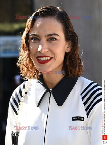 Goście na Tygodniu Mody w Paryżu - lato 2022