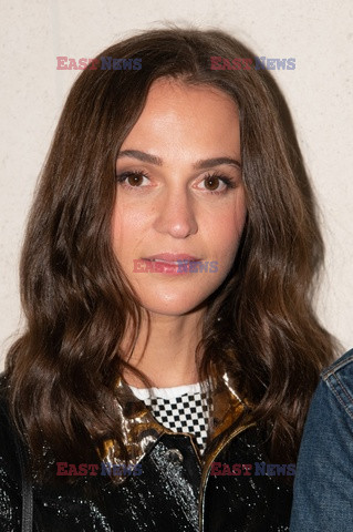 Goście na Tygodniu Mody w Paryżu - lato 2022