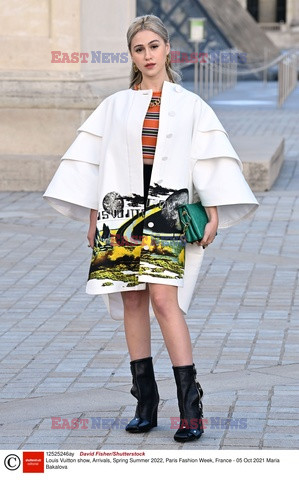 Goście na Tygodniu Mody w Paryżu - lato 2022