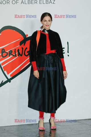 Goście na Tygodniu Mody w Paryżu - lato 2022