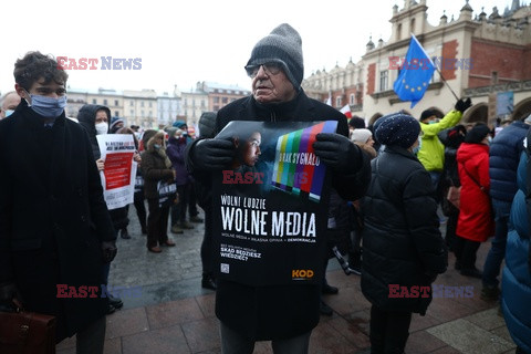 Protesty w obronie wolnych mediów