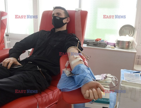 Wojna w Ukrainie - cywile oddają krew