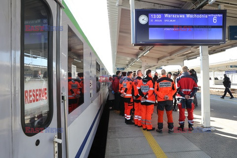 Specjalny pociąg medyczny z Ukrainy w Warszawie