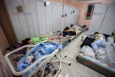 Wojna w Ukrainie - oddział położniczy w piwnicach szpitala
