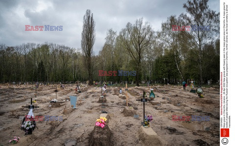 Wojna w Ukrainie - Nowy cmentarz w Czenichowie