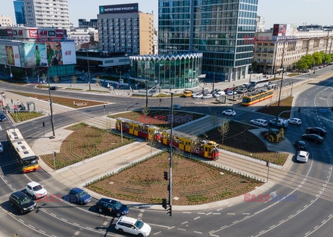 Rondo Dmowskiego otwarte po przebudowie
