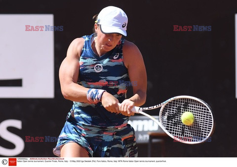 Iga Świątek pokonała Biancę Andreescu w ćwierćfinale WTA w Rzymie