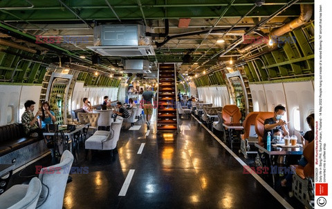 Coffee shop w starym Boeingu 747