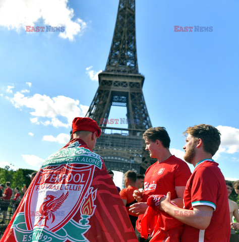 Kibice Liverpoolu w Paryżu
