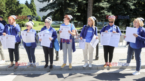 Protest pielęgniarek w Warszawie