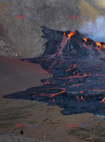 Erupcja wulkanu Grindavik na Islandii