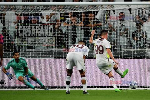 Krzysztof Piątek strzelił gola Juventusowi, Milik z czerwoną kartką