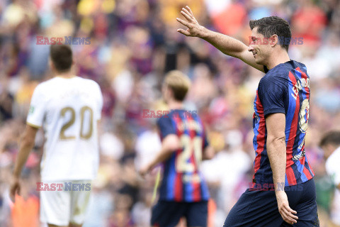 Robert Lewandowski strzelcem 2 goli w meczu Barcelona vs. Elche