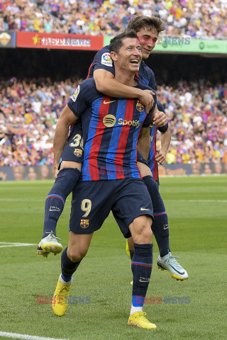 Robert Lewandowski strzelcem 2 goli w meczu Barcelona vs. Elche