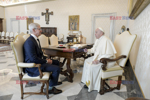 Papież Franciszek spotkał się w dyrektorem generalnym Apple