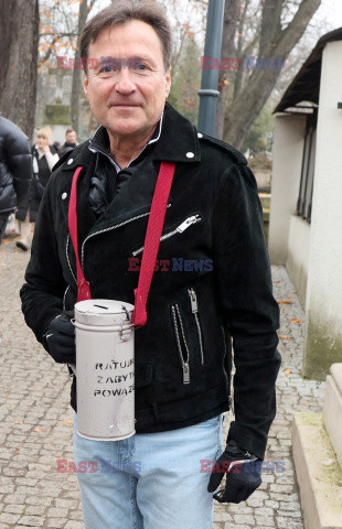 Kwesta na Starych Powązkach