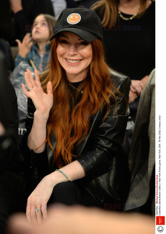 Lindsay Lohan na meczu koszykówki