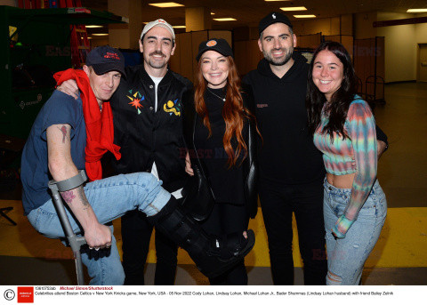 Lindsay Lohan na meczu koszykówki