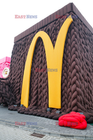 McDonald w Ustroniu ubrany na zimę