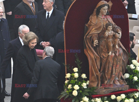 Znani na pogrzebie papieża Benedykta