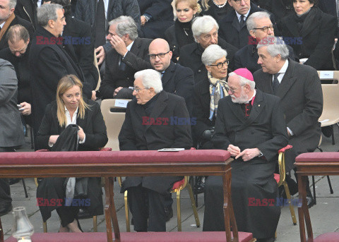 Znani na pogrzebie papieża Benedykta