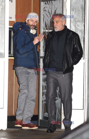 Brad Pitt i George Clooney na planie filmu Wolves