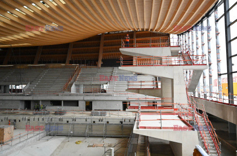 Budowa Olympic Aquatic Centre w Saint-Denis na IO w Paryżu 2024