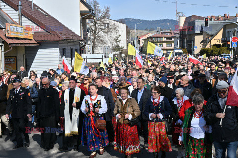 Nowy Targ - marsz w obronie dobrego imienia Jana Pawła II