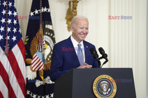 Prezydent Biden wręczył Narodowe Medale Sztuk