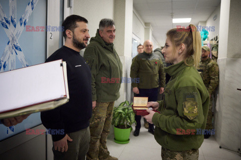 Prezydent Zelensky odwiedził żołnierzy w Bachmucie