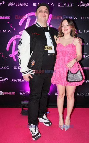 Pudelek Pink Party