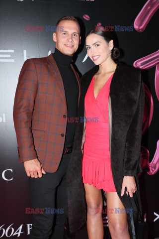 Pudelek Pink Party