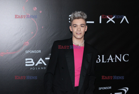 Pudelek Pink Party