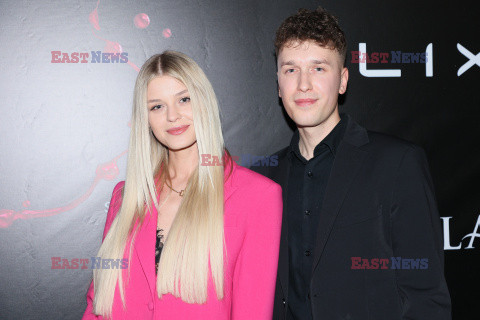 Pudelek Pink Party